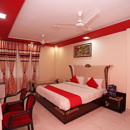 Oyo 23495 Hotel The Park Juhi Bari Exterior foto